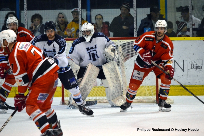 Photo hockey Division 3 - D3 -1/4 finale Retour : Dijon  vs Tours II - Messire le Duc abat les Remparts