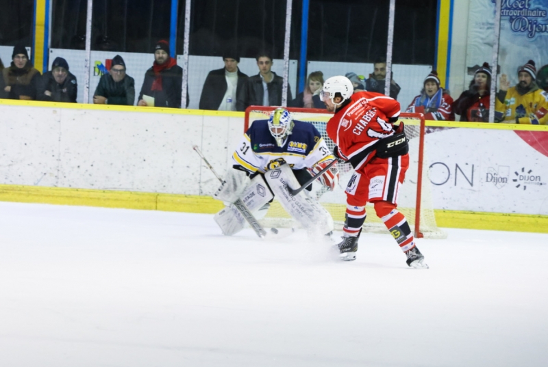 Photo hockey Division 3 - Division 3 - 13me journe : Dijon  vs Villard-de-Lans II - Messire le Duc engrange pour l