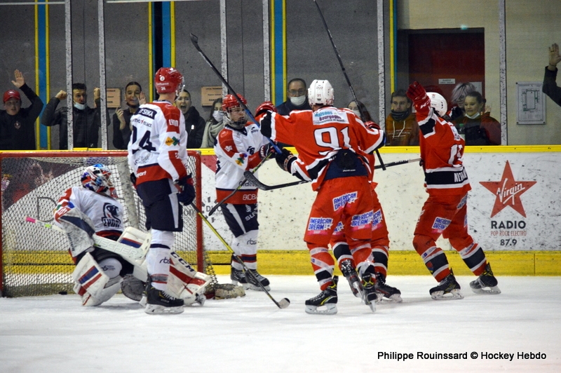 Photo hockey Division 3 - Division 3 : 18me journe : Dijon  vs Lyon - Le roi Lyon