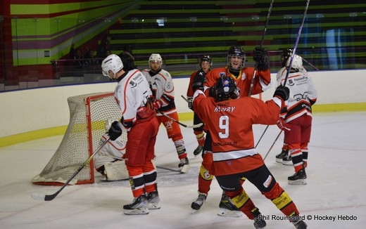 Photo hockey Division 3 - Division 3 : 2me journe : Besanon vs Dijon II - Derby survol par les Aigles