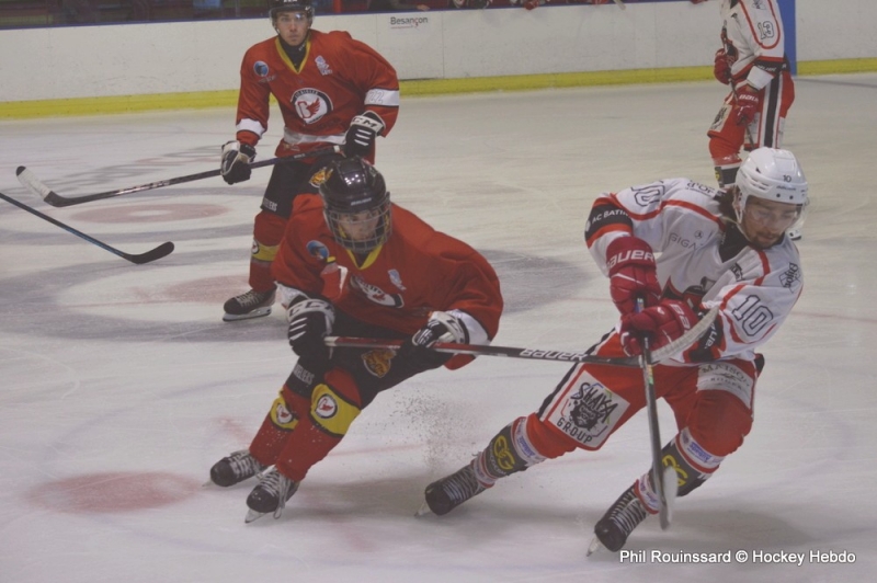 Photo hockey Division 3 - Division 3 : 2me journe : Besanon vs Dijon II - Derby survol par les Aigles