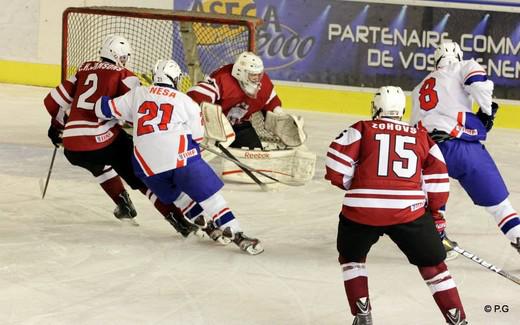 Photo hockey Equipes de France - Equipes de France - CM U18 : Deuxime dfaite pour la France