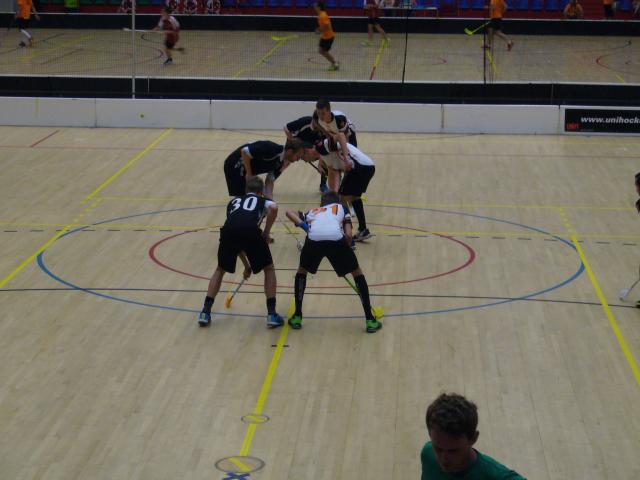 Photo hockey Floorball  - Floorball  - Tournoi Amsterdamned Floorball: Le Nord en odeur de Saintet.