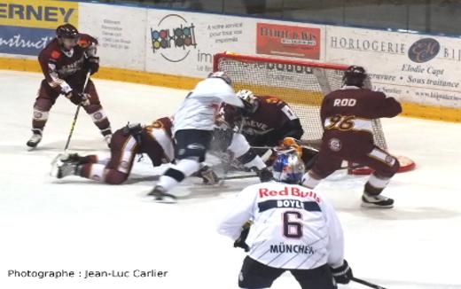 Photo hockey Hockey en Europe - Hockey en Europe - Hockeyades, Munich corrige Genve