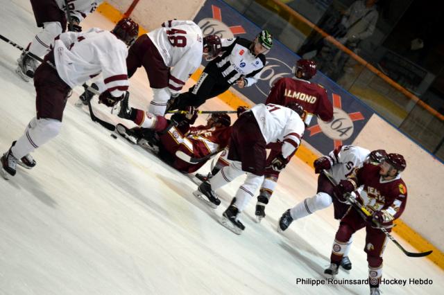 Photo hockey Hockey en Europe - Hockey en Europe - Le peuple force le coffre-fort genevois