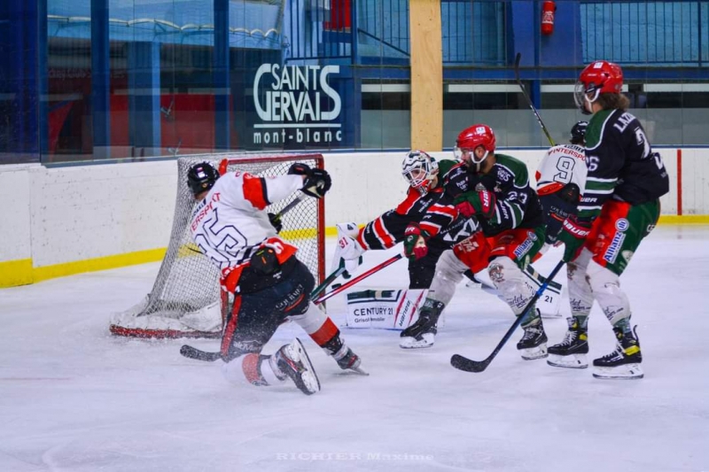 Photo hockey Hockey en France -  : Mont-Blanc vs Morzine-Avoriaz - La revanche aux Ytis !