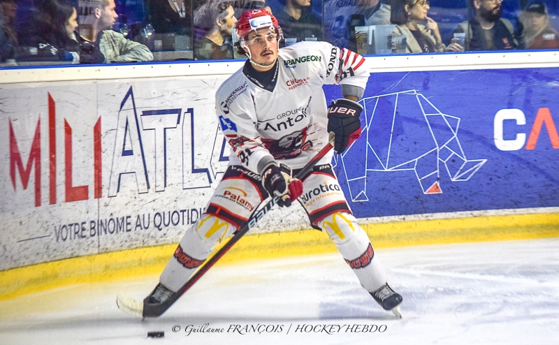 Photo hockey Hockey en France -  : Nantes vs Cholet  - Nantes monte en rgime face aux dogs Cholet 