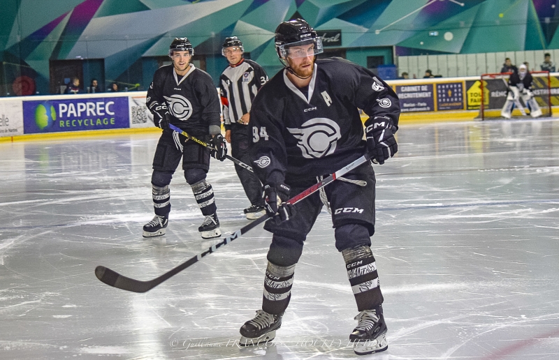 Photo hockey Hockey en France -  : Nantes vs Tours  - Nantes domine les remparts