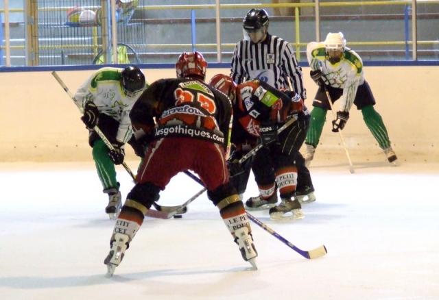 Photo hockey Hockey en France - Hockey en France - Trophe Loisirs : Louviers / Amiens