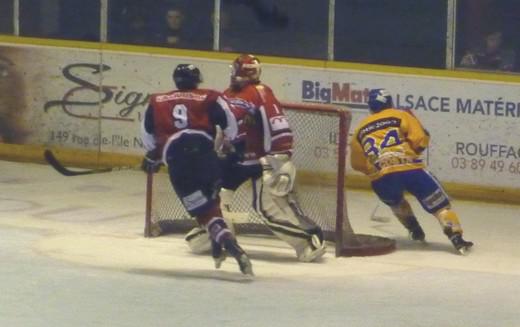 Photo hockey Hockey en France - Match amical : Mulhouse vs Dijon  - Les Ducs embrochent les Scorpions