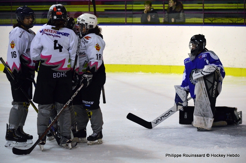 Photo hockey Hockey fminin - Hockey fminin - Fem lite : Tonitruante victoire