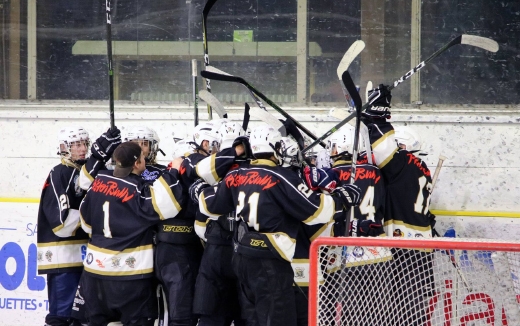 Photo hockey Hockey Mineur - Hockey Mineur - U20 Elite : Le HC74 triomphe des Loups