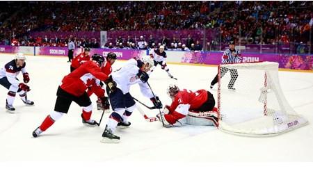 Photo hockey Jeux olympiques - Jeux olympiques - JO : Le Canada enfin(ale)