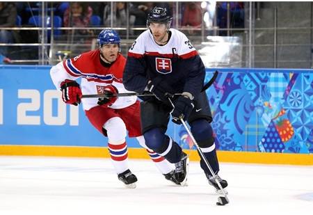 Photo hockey Jeux olympiques - Jeux olympiques - JO : Rep.Tchque - Slovaquie : Epique !