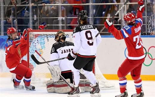 Photo hockey Jeux olympiques - Jeux olympiques - JO : Russie vs Japon - La Russie dans la douleur