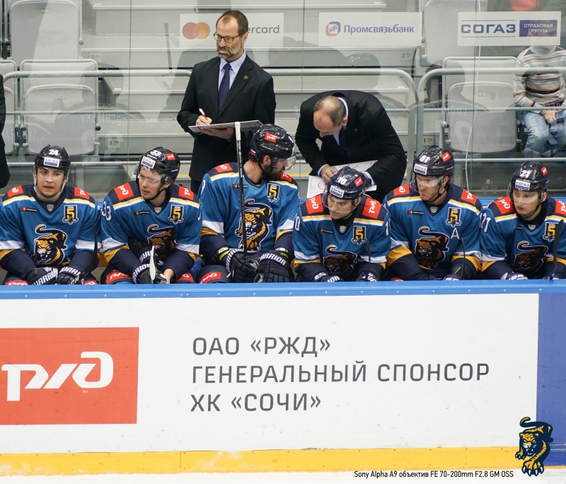 Photo hockey KHL - Kontinental Hockey League - KHL - Kontinental Hockey League - KHL : Deux places pour trois clubs