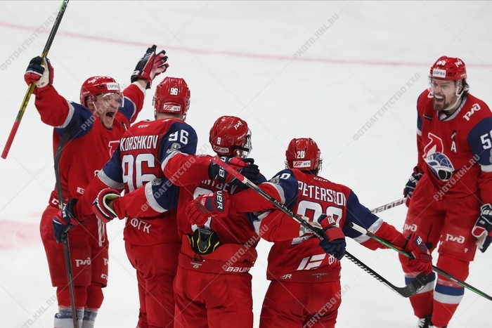 Photo hockey KHL - Kontinental Hockey League - KHL - Kontinental Hockey League - KHL : La vapeur renverse