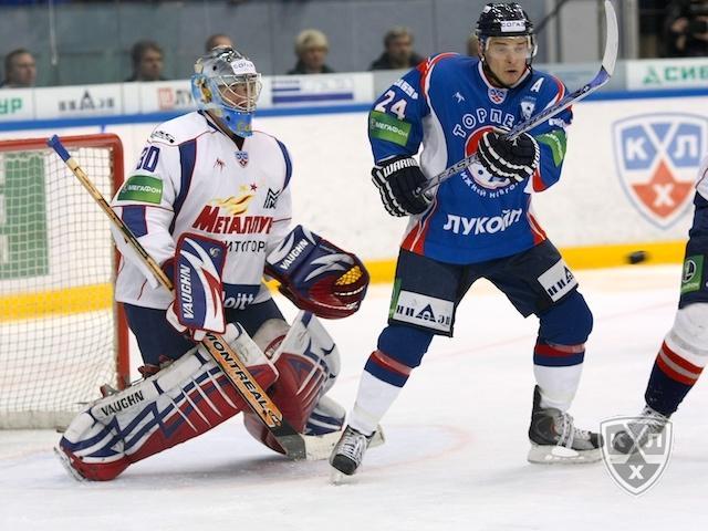 Photo hockey KHL - Kontinental Hockey League - KHL - Kontinental Hockey League - KHL : Le Torpedo ralentit