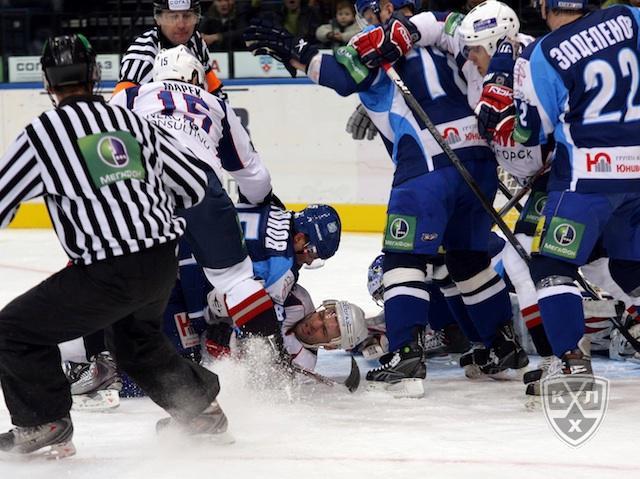 Photo hockey KHL - Kontinental Hockey League - KHL - Kontinental Hockey League - KHL : Minsk encore rat !