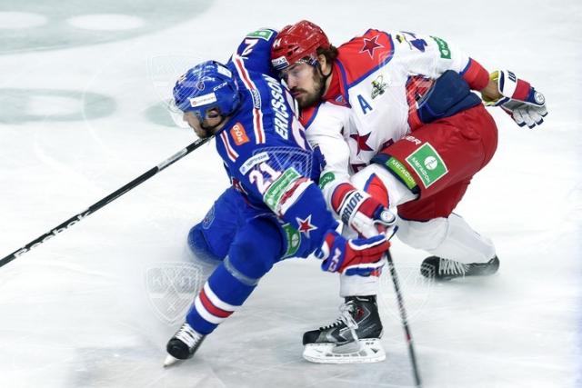 Photo hockey KHL - Kontinental Hockey League - KHL - Kontinental Hockey League - KHL : Saint-Ptersbourg  genoux