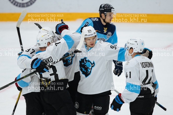 Photo hockey KHL - Kontinental Hockey League - KHL - Kontinental Hockey League - KHL : Tonitruant !