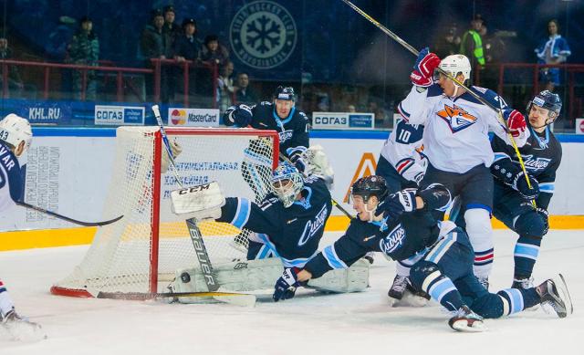 Photo hockey KHL - Kontinental Hockey League - KHL - Kontinental Hockey League - KHL : Un martelage en rgle