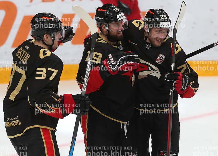 Photo hockey KHL - Kontinental Hockey League - KHL - Kontinental Hockey League - KHL : Vol tranquille