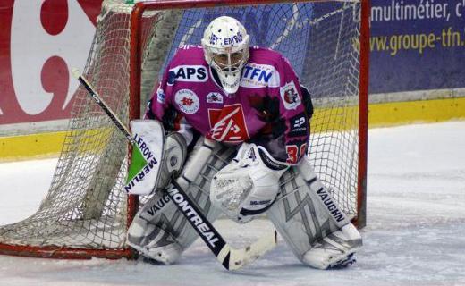 Photo hockey Ligue Magnus - Coupe de la Ligue  : 1/8 3me journe : Amiens  vs Strasbourg  - Pour vingt cinq secondes de trop