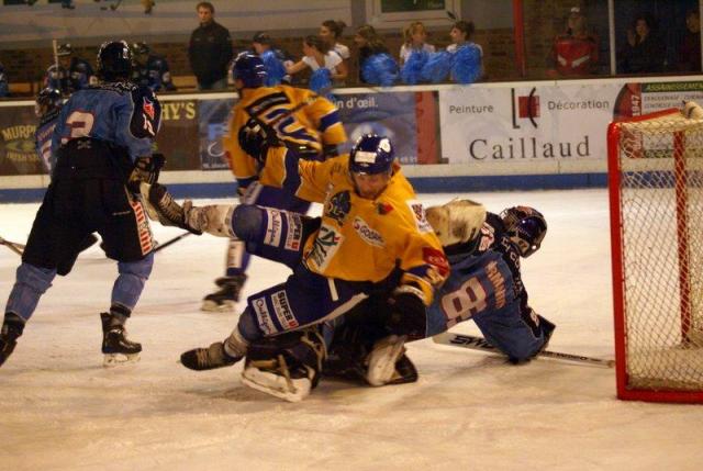 Photo hockey Ligue Magnus - Ligue Magnus : 11me journe : Angers  vs Dijon  - Pas de sentiments entre Ducs