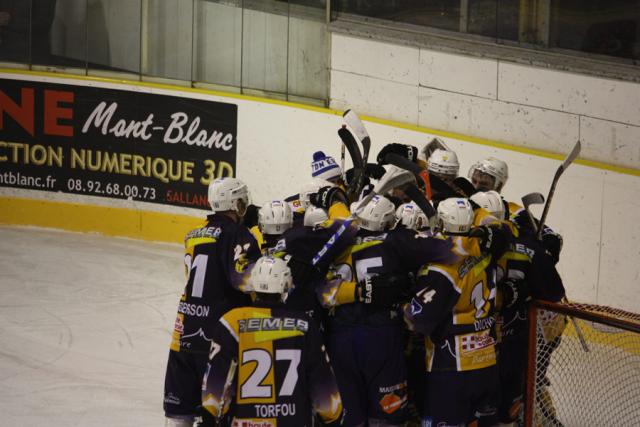 Photo hockey Ligue Magnus - Ligue Magnus : 13me journe : Chamonix  vs Grenoble  - Ils lont fait !