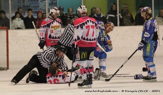 Photo hockey Ligue Magnus - Ligue Magnus : 13me journe : Gap  vs Epinal  - Les Dauphins noient les Rapaces