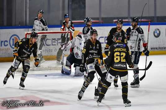 Photo hockey Ligue Magnus - Ligue Magnus : 13me journe : Rouen vs Angers  - Les Dragons de Rouen matres du suspens 