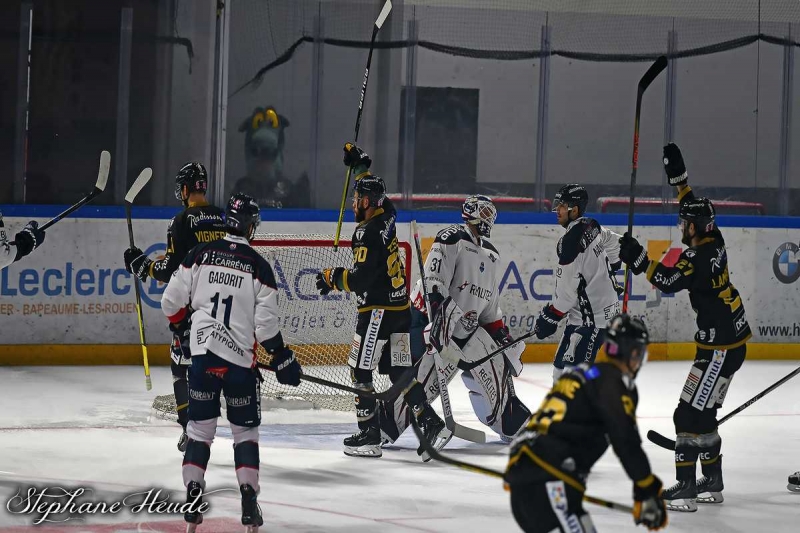 Photo hockey Ligue Magnus - Ligue Magnus : 13me journe : Rouen vs Angers  - Les Dragons de Rouen matres du suspens 