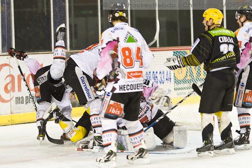 Photo hockey Ligue Magnus - Ligue Magnus : 13me journe : Strasbourg  vs Amiens  - Le Pre Nol tait aminois