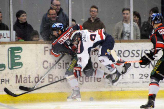 Photo hockey Ligue Magnus - Ligue Magnus : 16me journe : Caen  vs Grenoble  - Grenoble renoue avec la victoire