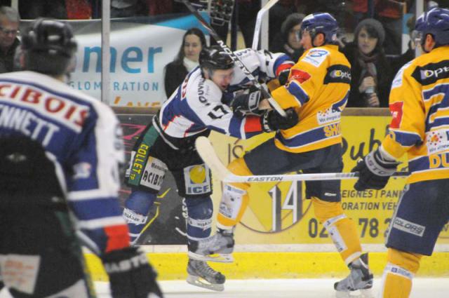 Photo hockey Ligue Magnus - Ligue Magnus : 17me journe  : Caen  vs Dijon  - Dijon se rassure