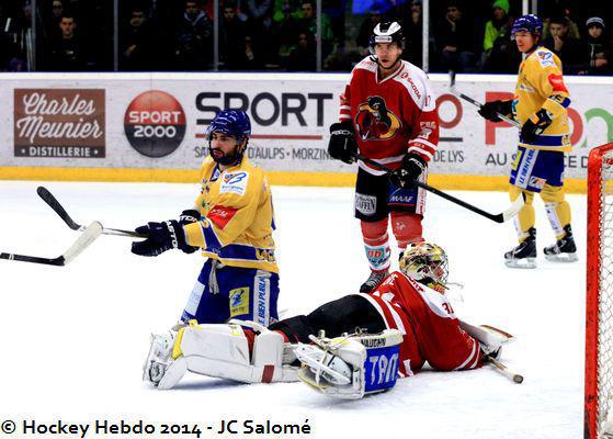 Photo hockey Ligue Magnus - Ligue Magnus : 17me journe : Morzine-Avoriaz vs Dijon  - Dijon au-dessus