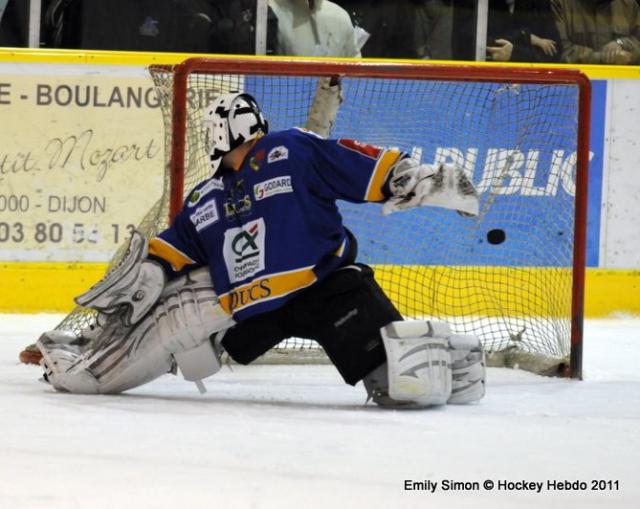 Photo hockey Ligue Magnus - Ligue Magnus : 18me journe : Dijon  vs Gap  - Survol des Rapaces