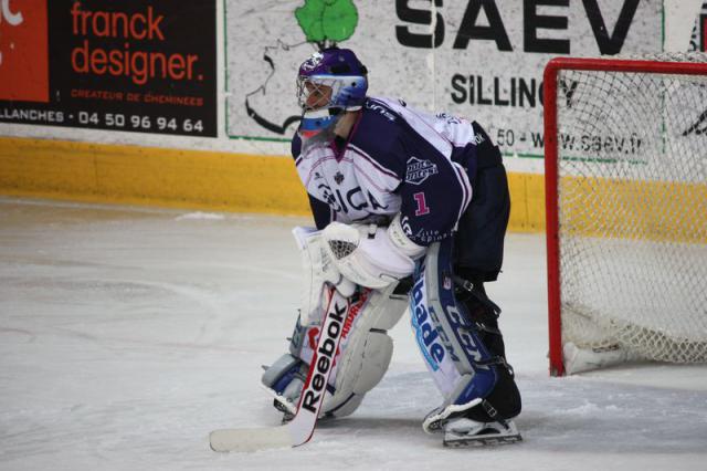 Photo hockey Ligue Magnus - Ligue Magnus : 19me journe : Chamonix  vs Epinal  - Des Dauphins ralistes, des Chamois inefficaces.