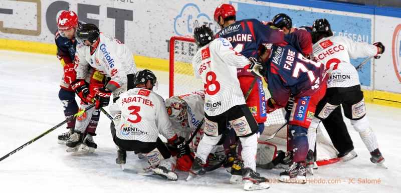 Photo hockey Ligue Magnus - Ligue Magnus : 19me journe : Grenoble  vs Amiens  - Amiens remonte au classement et s
