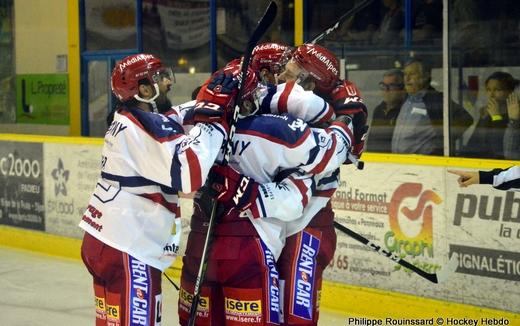 Photo hockey Ligue Magnus - Ligue Magnus : 1re journe : Dijon  vs Grenoble  - Rien ne sert de courir il faut partir  point