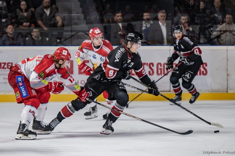 Photo hockey Ligue Magnus - Ligue Magnus : 21me journe : Bordeaux vs Grenoble  - Nouvelle victoire Grenobloise !