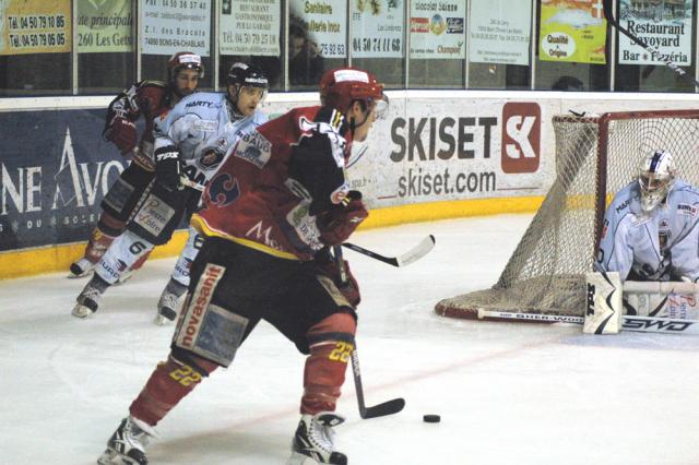 Photo hockey Ligue Magnus - Ligue Magnus : 24me journe : Morzine-Avoriaz vs Angers  - Les Ducs survolent les Pingouins