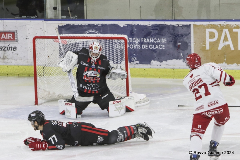 Photo hockey Ligue Magnus - Ligue Magnus : 26me journe : Nice vs Brianon  - Douche froide pour les Aigles