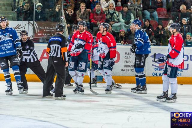 Photo hockey Ligue Magnus - Ligue Magnus : 28me journe : Gap  vs Angers  - LM : Coups pour coups  lAlp Arna