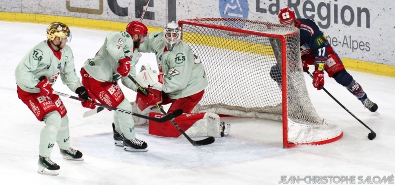 Photo hockey Ligue Magnus - Ligue Magnus : 30me journe : Grenoble  vs Cergy-Pontoise - Les BDL sont ils malades?