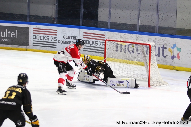 Photo hockey Ligue Magnus - Ligue Magnus : 30me journe : Rouen vs Amiens  - Rouen simpose dans le derby.