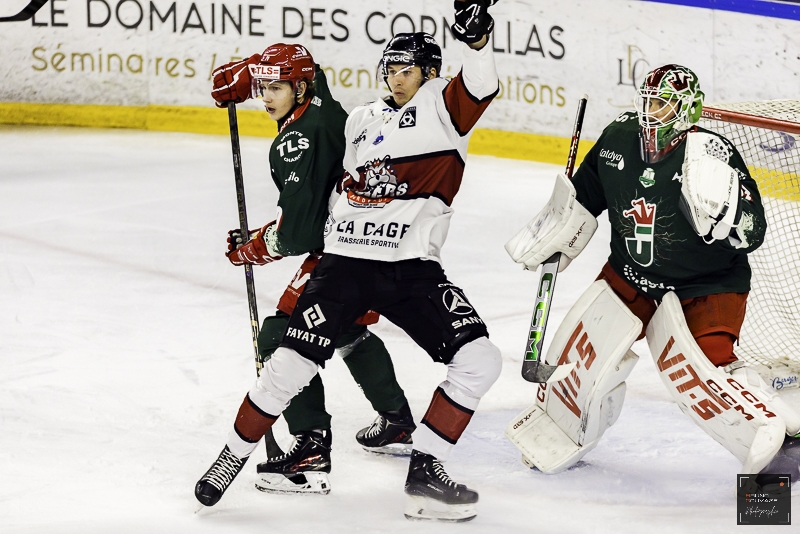 Photo hockey Ligue Magnus - Ligue Magnus : 32me journe : Cergy-Pontoise vs Bordeaux - Mini tornade  lArenice !