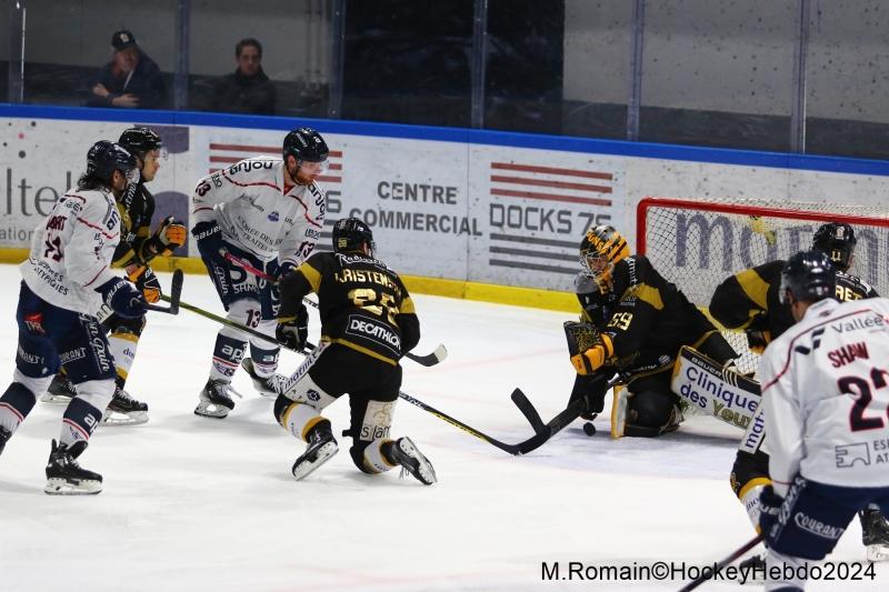 Photo hockey Ligue Magnus - Ligue Magnus : 36me journe : Rouen vs Angers  - LM : Les ducs simposent en terre normande.