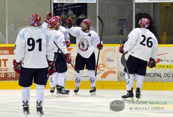 Photo hockey Ligue Magnus - Ligue Magnus : 3me journe : Caen  vs Lyon - Une fin de match muscle